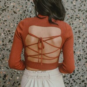 Burnt orange- amber brown knit backless long sleeve top size S